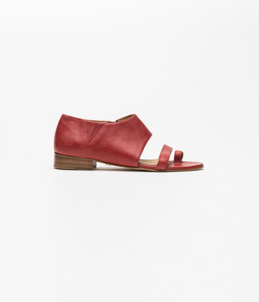 Cloe Red II